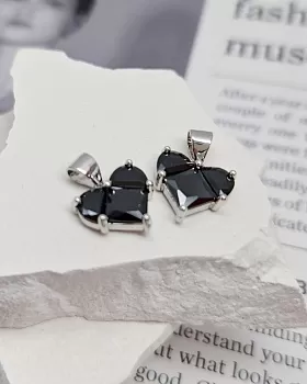 Подвеска Сердце 12 мм с фианитами, родиевое покр. (8338-ЧР) Подвеска Сердце 12 мм с фианитами, родиевое покр. (8338-ЧР)