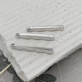 Подвеска палочка 20x2x2 мм родиевое покрытие (4283-20-Р) купить с доставкой по России | Интернет-магазин Viva Beads