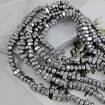 Нить 40 см Гематит фри форм 4-6.5x2.8-3.5x3-4 мм цвет платина (8524-П) купить в Воронеже | Заказать в интернет-магазине Viva Beads
