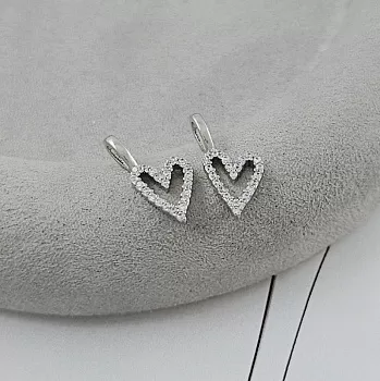 Подвеска Сердце с фианитами 16.7х7.5 мм родиевое покрытие (9821-Р) купить с доставкой по России | Интернет-магазин Viva Beads