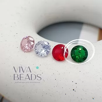 Подвеска фианит 8x4.5 мм изумрудный (7561-ИЗ) Подвеска фианит 8x4.5 мм изумрудный (7561-ИЗ)