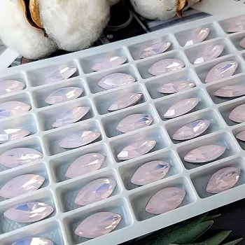 Кристалл Navette 15 х 7 мм хрустальное стекло Rose Water Opal (4639) купить в #REGION_P# | Заказать в интернет-магазине Viva Beads
 Кристалл Navette 15 х 7 мм хрустальное стекло Rose Water Opal (4639) купить в #REGION_P# | Заказать в интернет-магазине Viva Beads