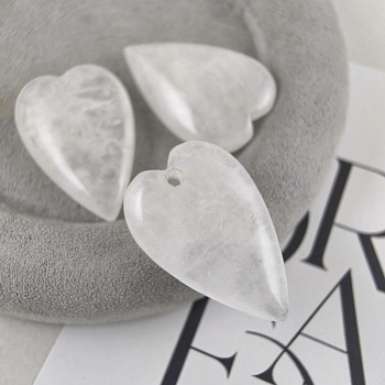 Горный хрусталь подвеска кулон сердце ок. 39х25.5х9 мм (9668-ГХ) для бижутерии купить с доставкой по России | Интернет‑магазин Viva Beads