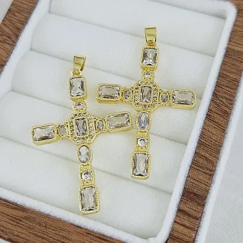 Подвеска Крест с фианитами 40.8x27.4 мм позолота 14К (10247-БЗ) купить с доставкой по России | Интернет-магазин Viva Beads