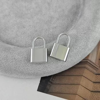 Подвеска Замочек 18x11 мм родиевое покрытие (9408-Р)