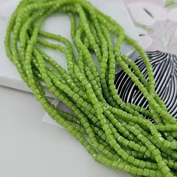 Нить 47 см Бусины ок. 2.5-2.8 мм граненый куб, зеленый (9797-ЗЕЛ) купить с доставкой по России | Интернет-магазин Viva Beads