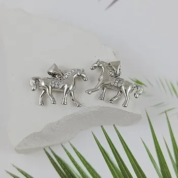 Подвеска Лошадь 14.4x20 мм с фианитами, родиевое покрытие (9988-Р) купить с доставкой по России | Интернет-магазин Viva Beads