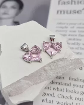 Подвеска Сердце 12 мм с фианитами, светло-розовый, родиевое покр. (8338-СРР) Подвеска Сердце 12 мм с фианитами, светло-розовый, родиевое покр. (8338-СРР)