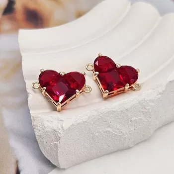 Коннектор Сердце 12.8x17.7 мм с фианитами красный, классическое золото (8217-КЗ) Коннектор Сердце 12.8x17.7 мм с фианитами красный, классическое золото (8217-КЗ)