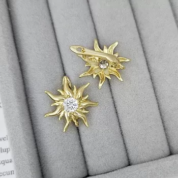 Швензы с замком Солнце с фианитом 19х18.6 мм позолота (8959-З) швензы для серег купить с доставкой по России | Интернет-магазин Viva Beads