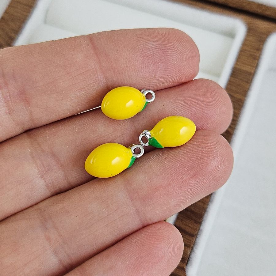 Подвеска лимон 12.2х6.9 мм эмаль, желтый, родиевое покрытие (9726-Р) купить с доставкой по России | Интернет-магазин Viva Beads