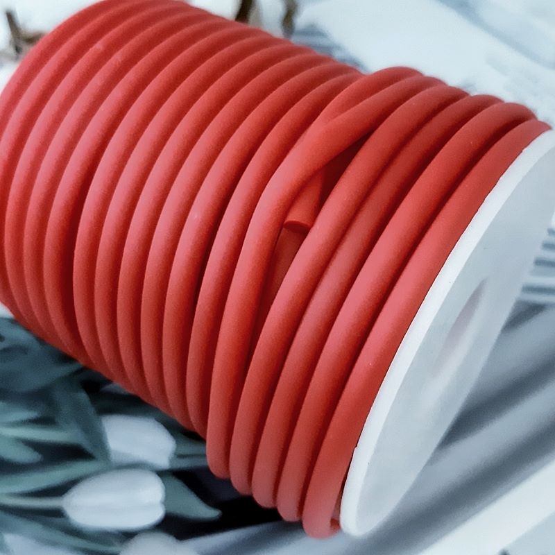 1 м Резиновый полый шнур 4 мм красный (3006-К)