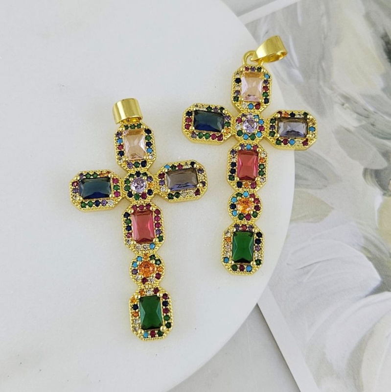 Подвеска Крест с фианитами 45.7х26.2 мм позолота 14К, микс цветов (9507-МИКСЗ) купить с доставкой по России | Интернет-магазин Viva Beads