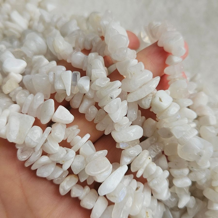 Нить 39 см Лунный камень 5-8 мм крошка (9509) купить в Воронеже | Заказать в интернет-магазине Viva Beads
 Нить 39 см Лунный камень 5-8 мм крошка (9509) купить в Воронеже | Заказать в интернет-магазине Viva Beads