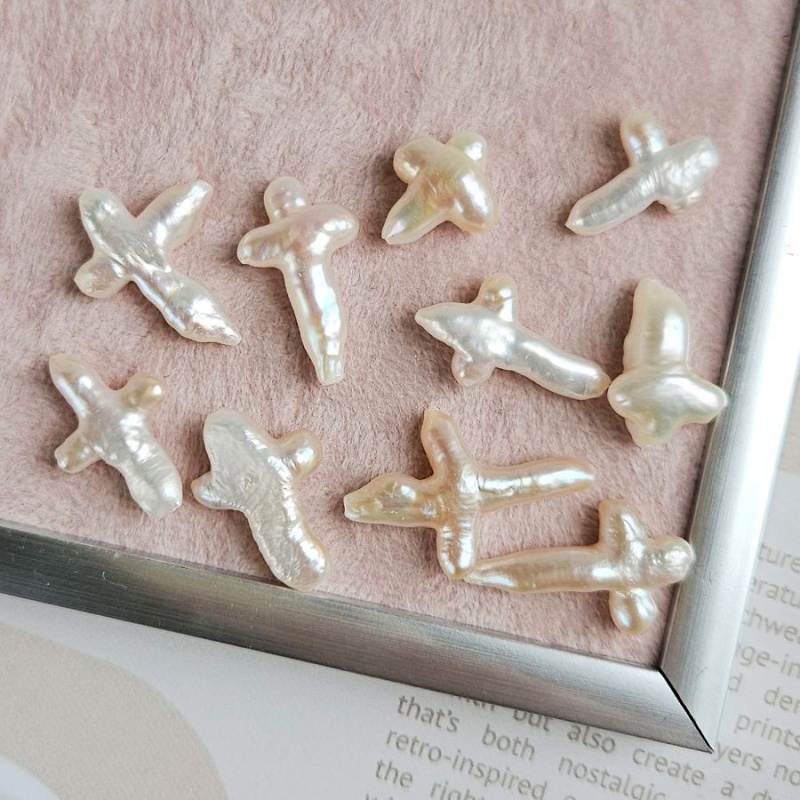 1 шт. Жемчуг речной барокко 16-30х14-20 мм, форма крест (6770-МАЛ) купить с доставкой по России | Интернет-магазин Viva Beads