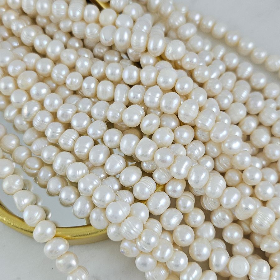 Жемчуг натуральный речной 6.5-8 мм А+, форма картофель, белый (8809) купить с доставкой по России | Интернет-магазин Viva Beads