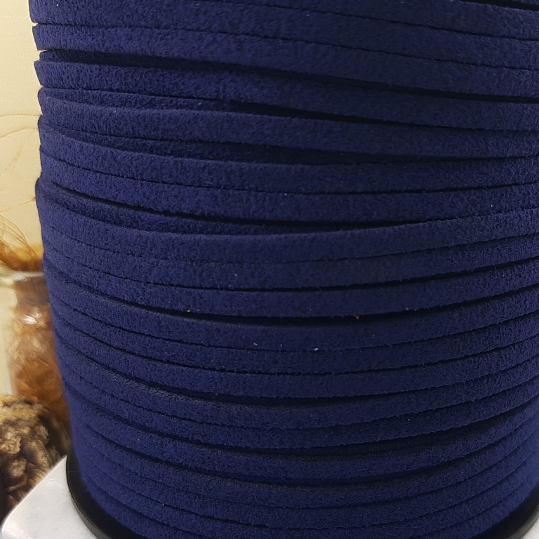 1 м Шнур замшевый (иск.) 3 мм темно-синий (4020-ТС) купить в Воронеже | Заказать в интернет-магазине Viva Beads
