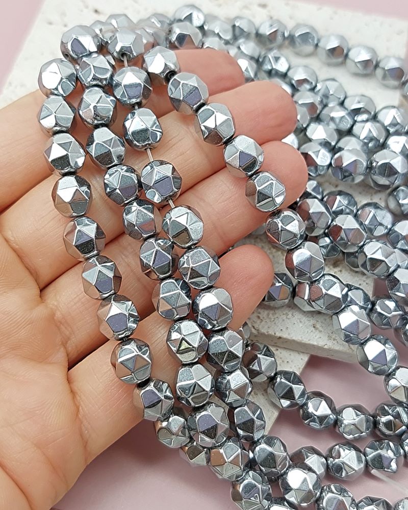 Нить 19 см Гематит 8 мм многогранник цвет платина (7981-8) купить в Воронеже | Заказать в интернет-магазине Viva Beads
