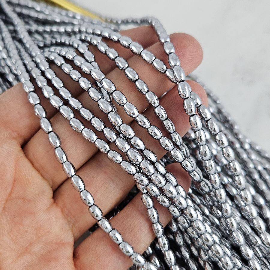 Нить 39 см Гематит, гематин 5х3.4 мм, бусины рис, цвет платина (10227-П) для бижутерии купить с доставкой по России | Интернет‑магазин Viva Beads
