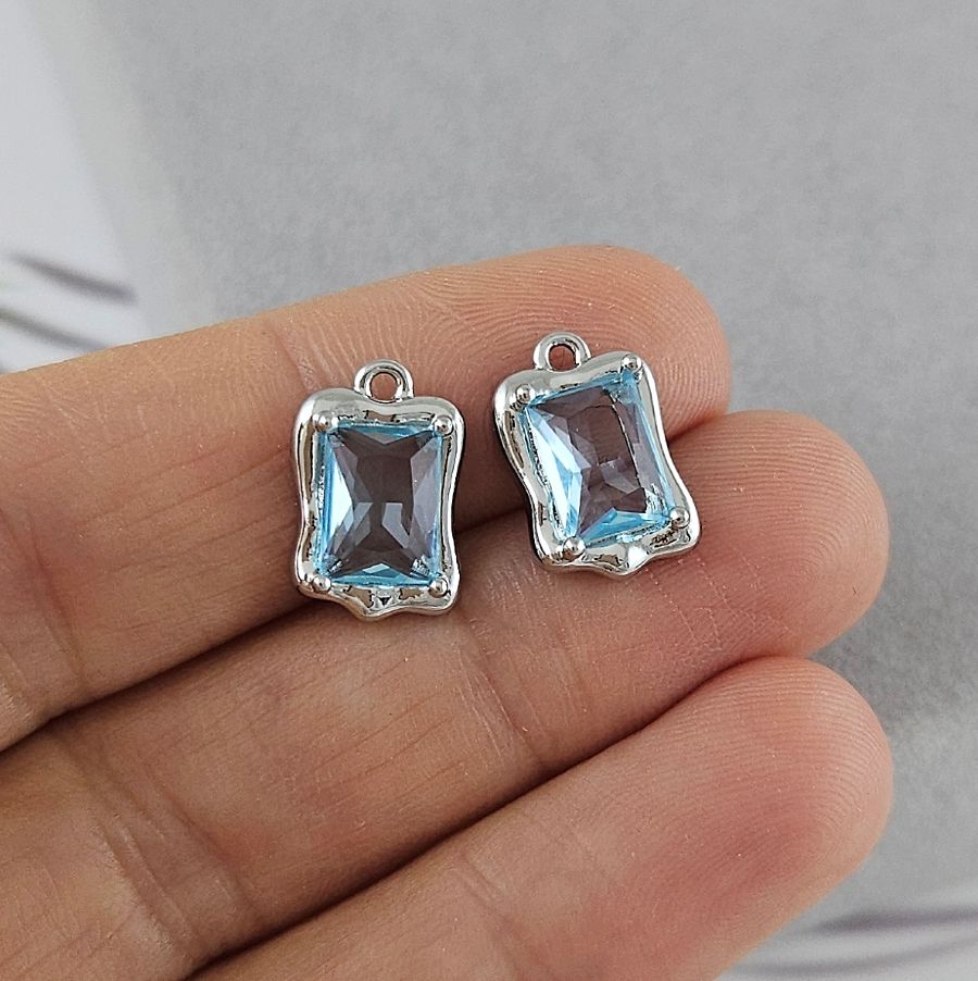 Подвеска с ювелирным стеклом 13.7х9 мм голубой, родиевое покрытие (8738-ГР) купить с доставкой по России | Интернет-магазин Viva Beads