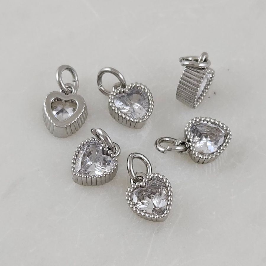 Коллекция подвесок в форме Сердца