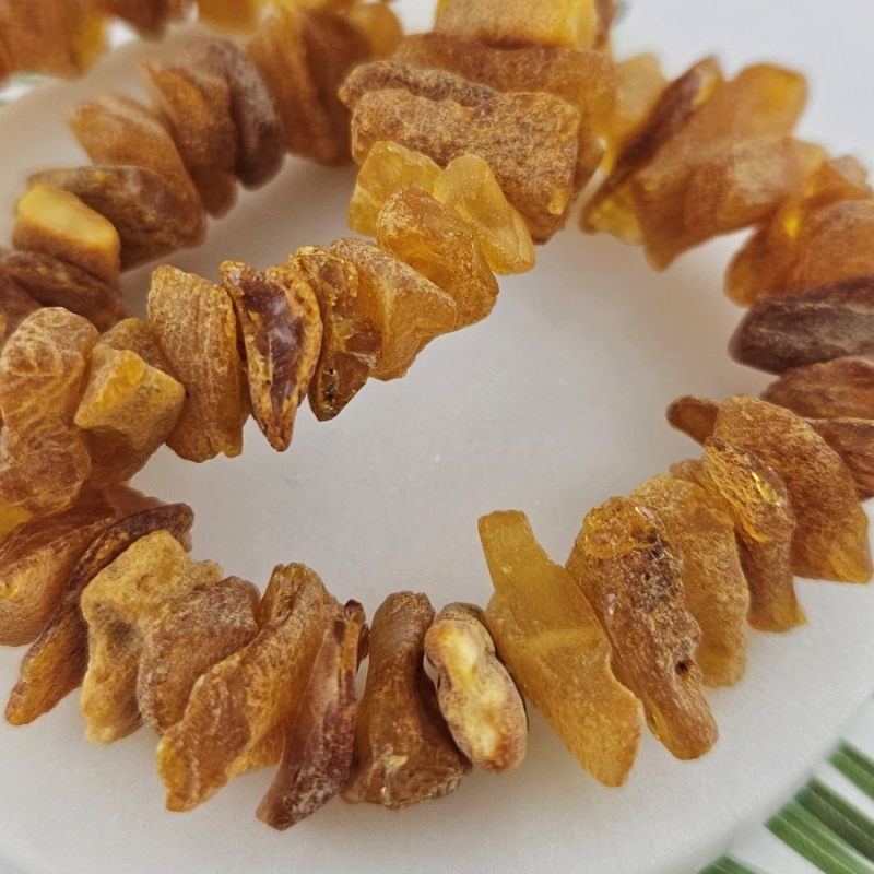 5 см Бусины из натурального нешлифованного янтаря кусочки 13-20х5-6 мм (10013-1/бус) купить в Воронеже | Заказать в интернет-магазине Viva Beads
