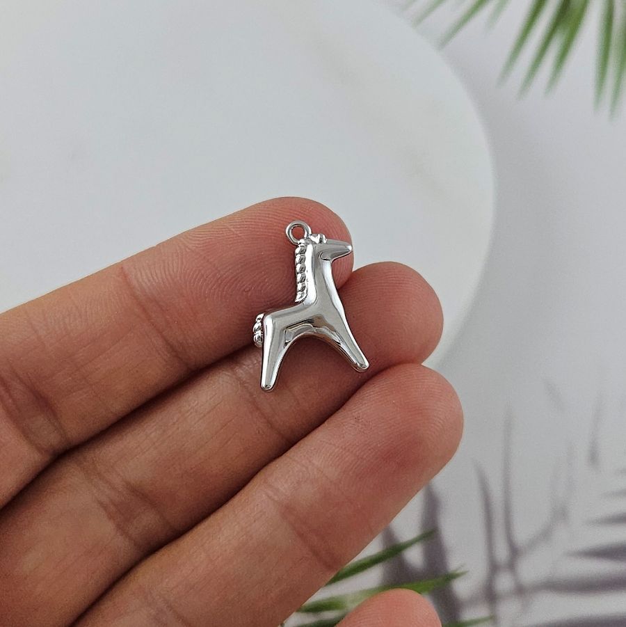 Подвеска Лошадь 18.2x13х6.6 мм родиевое покрытие (9950-Р) Подвеска Лошадь 18.2x13х6.6 мм родиевое покрытие (9950-Р)