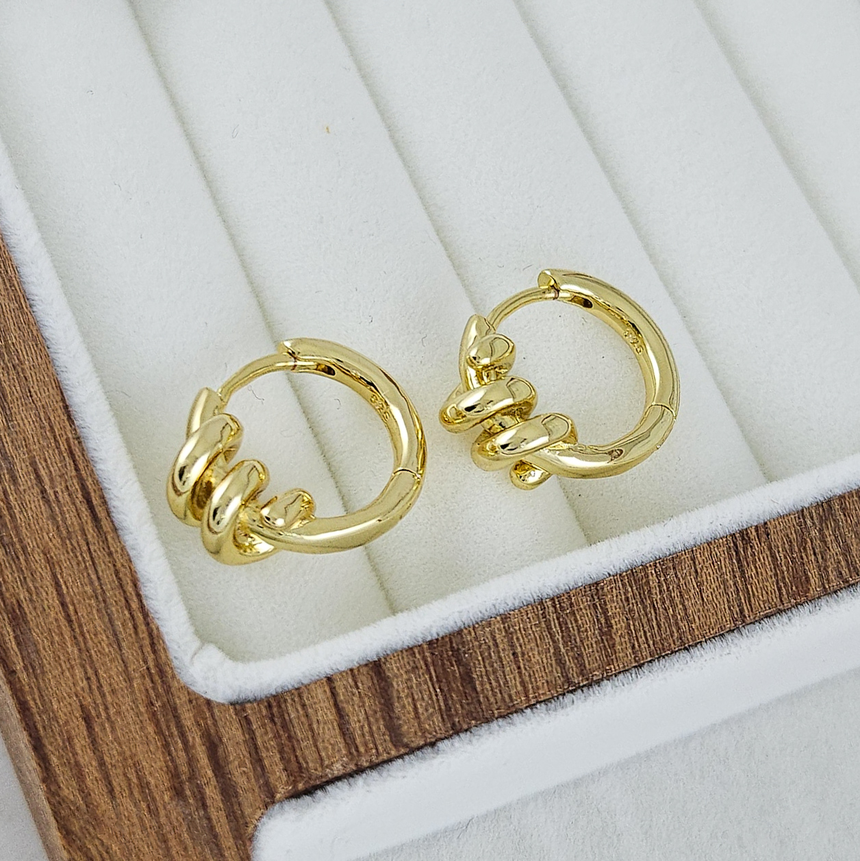 Швензы кольца, бублики, конго 15х17.8х2.6 мм Спираль, позолота 14К (10244-З) купить с доставкой по России | Интернет-магазин Viva Beads