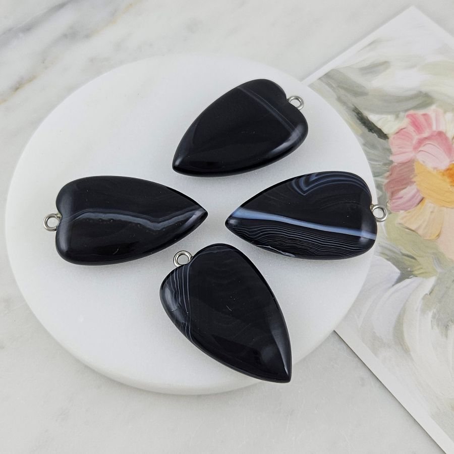 Черный агат подвеска кулон сердце ок. 40х25.5х9 мм (10001-ЧА) для бижутерии купить с доставкой по России | Интернет‑магазин Viva Beads
