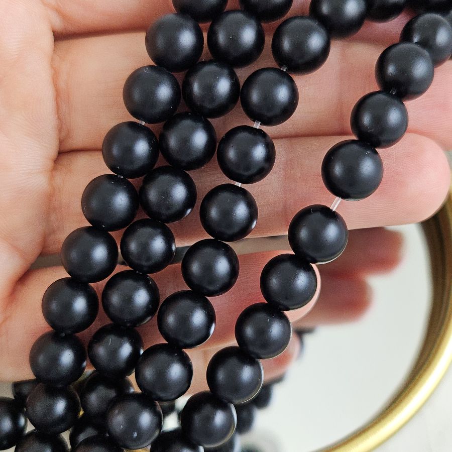 Нить 38 см Агат черный матовый 8 мм, бусины гладкий шар (4040-8) для бижутерии купить с доставкой по России | Интернет‑магазин Viva Beads
