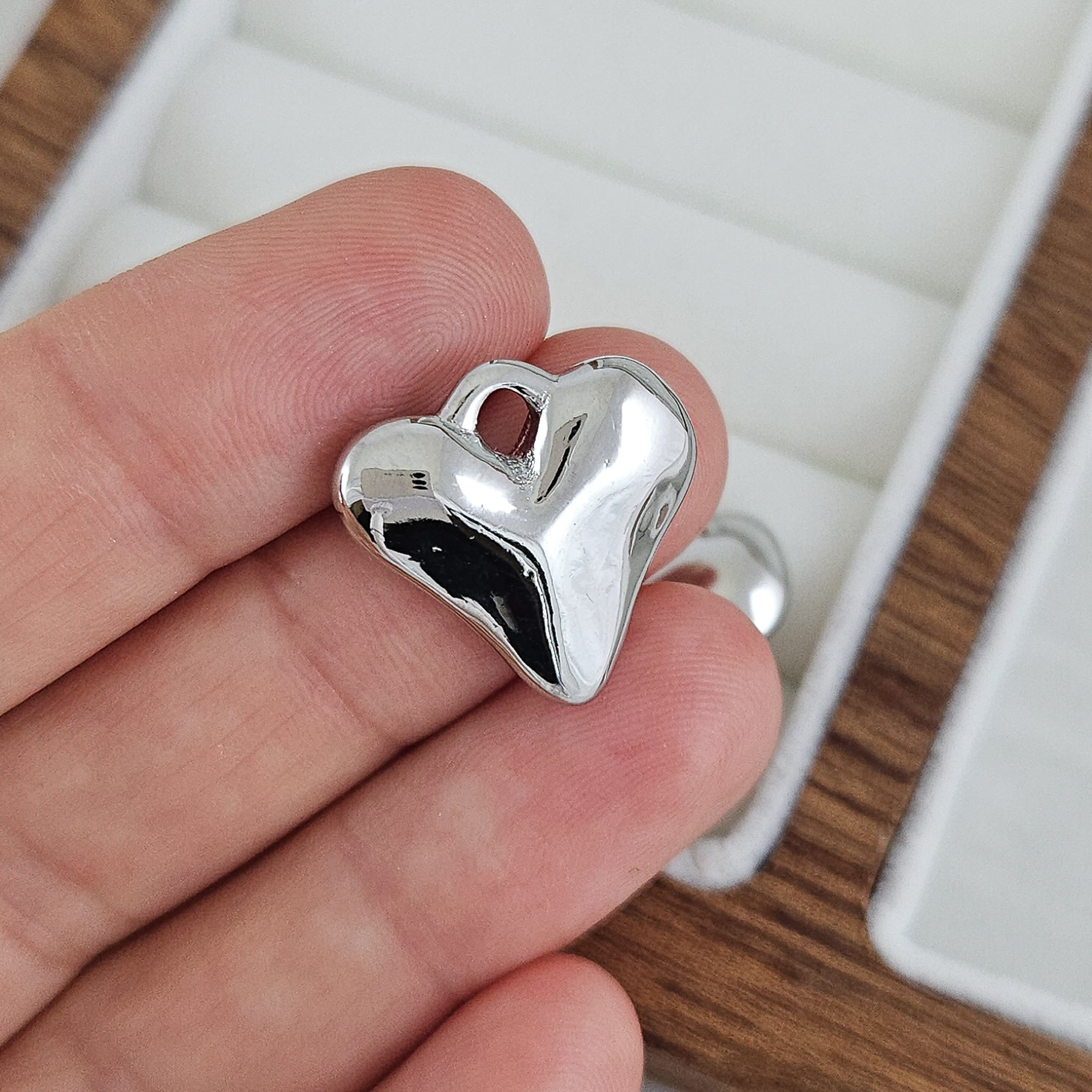 Подвеска Сердце 18х18.6 мм родиевое покрытие (7790-Р) купить с доставкой по России | Интернет-магазин Viva Beads