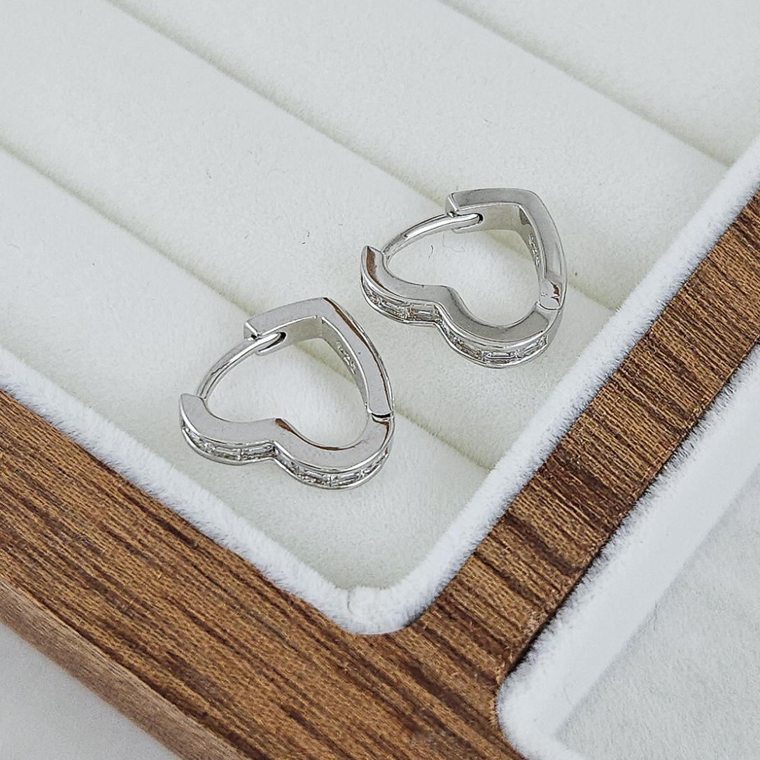 Швензы кольца, бублики, конго 13.6х13.4х2.6 мм Сердце с фианитами, родиевое покрытие (10239-Р) купить с доставкой по России | Интернет-магазин Viva Beads