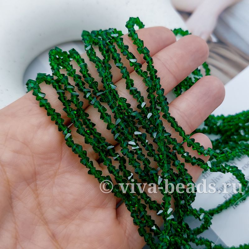 Нить 32 см Бусина многогранник ок. 3x2 мм зеленый стекло (7338-ЗЕЛ) купить в Воронеже  | Заказать в интернет-магазине Viva Beads
