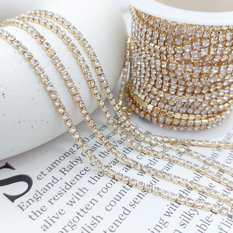 10 см Стразовая цепь с кристаллами SS6 2 мм crystal, позолота (7113-З) купить с доставкой по России | Интернет-магазин Viva Beads