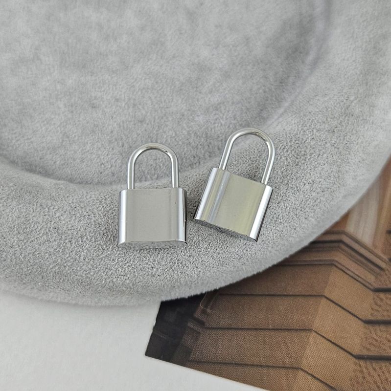 УЦЕНКА Подвеска Замочек 18x11 мм родиевое покрытие (9408-Р-УЦ) купить с доставкой по России | Интернет-магазин Viva Beads