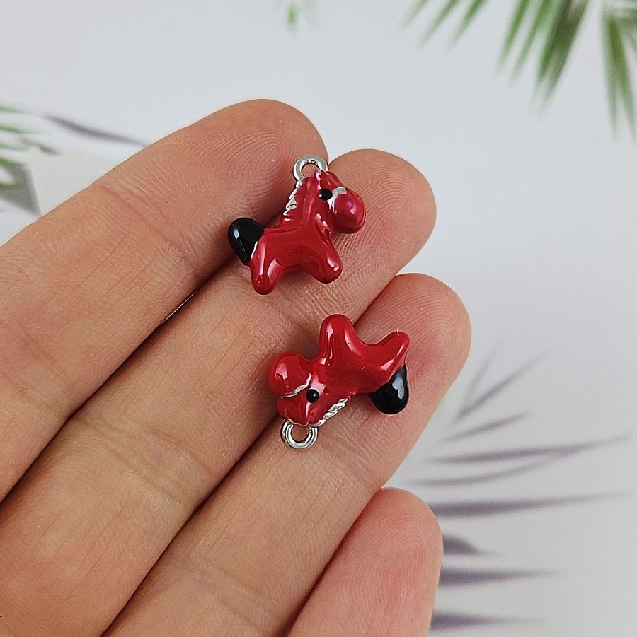 Подвеска Лошадь 14.5x14.7 мм, эмаль, родиевое покрытие (9981-Р)