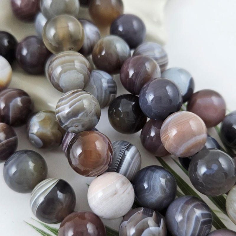 1 шт. Агат Ботсвана ок. 12 мм бусина гладкий шар (5982-12) купить в Воронеже | Заказать в интернет-магазине Viva Beads
