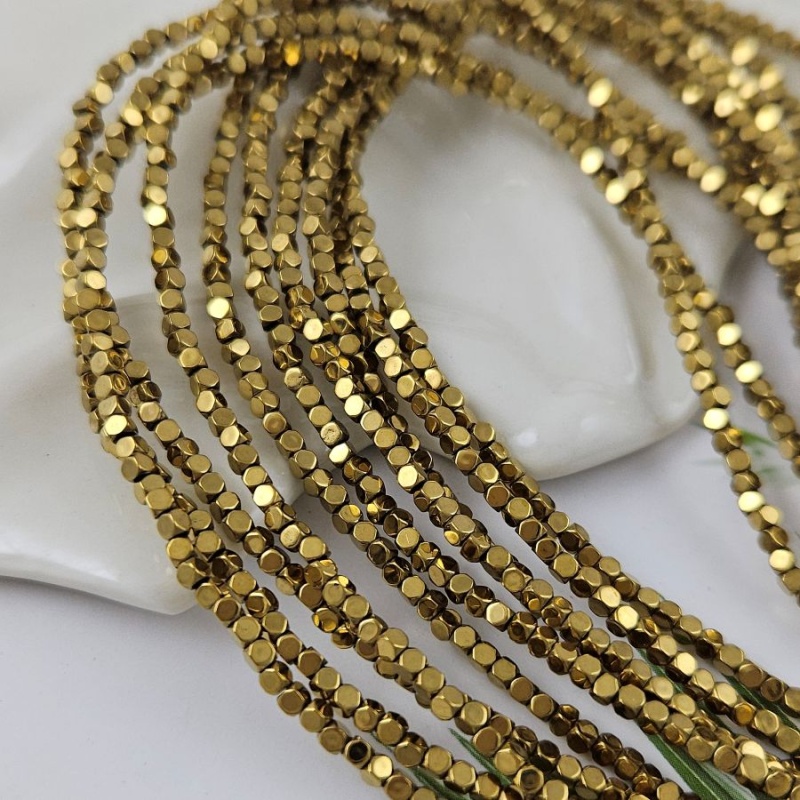 Нить 40 см Гематит, гематин 2 мм граненый куб, цвет античное золото (6999-АЗ) для бижутерии купить с доставкой по России | Интернет‑магазин Viva Beads
