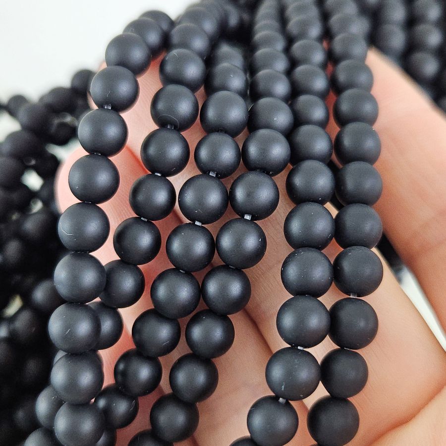 Нить 37 см Агат черный матовый ок. 6.3 мм, бусины гладкий шар (4040-6) для бижутерии купить с доставкой по России | Интернет‑магазин Viva Beads
