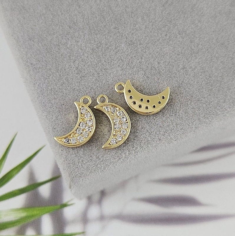 УЦЕНКА Подвеска Месяц 11.1x6.6 мм с фианитами, позолота 14К (9969-З-УЦ) купить с доставкой по России | Интернет-магазин Viva Beads