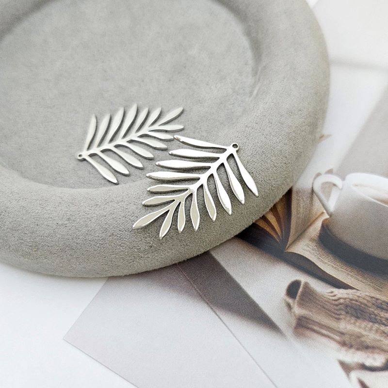 УЦЕНКА Подвеска Веточка 31.5x24.7 мм родиевое покрытие (9177-Р-УЦ)