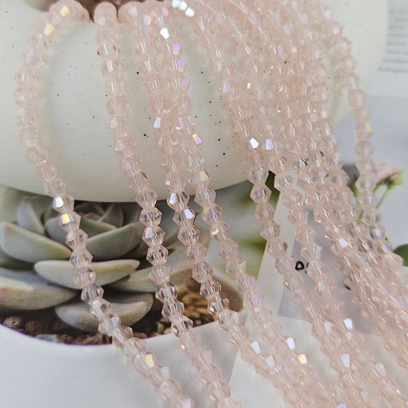 Нить 32 см Хрустальные бусины биконус 3.8х4.6 мм светло-розовый АВ (8462-4-СРОЗ) купить в Воронеже | Заказать в интернет-магазине Viva Beads
 Нить 32 см Хрустальные бусины биконус 3.8х4.6 мм светло-розовый АВ (8462-4-СРОЗ) купить в Воронеже  | Заказать в интернет-магазине Viva Beads