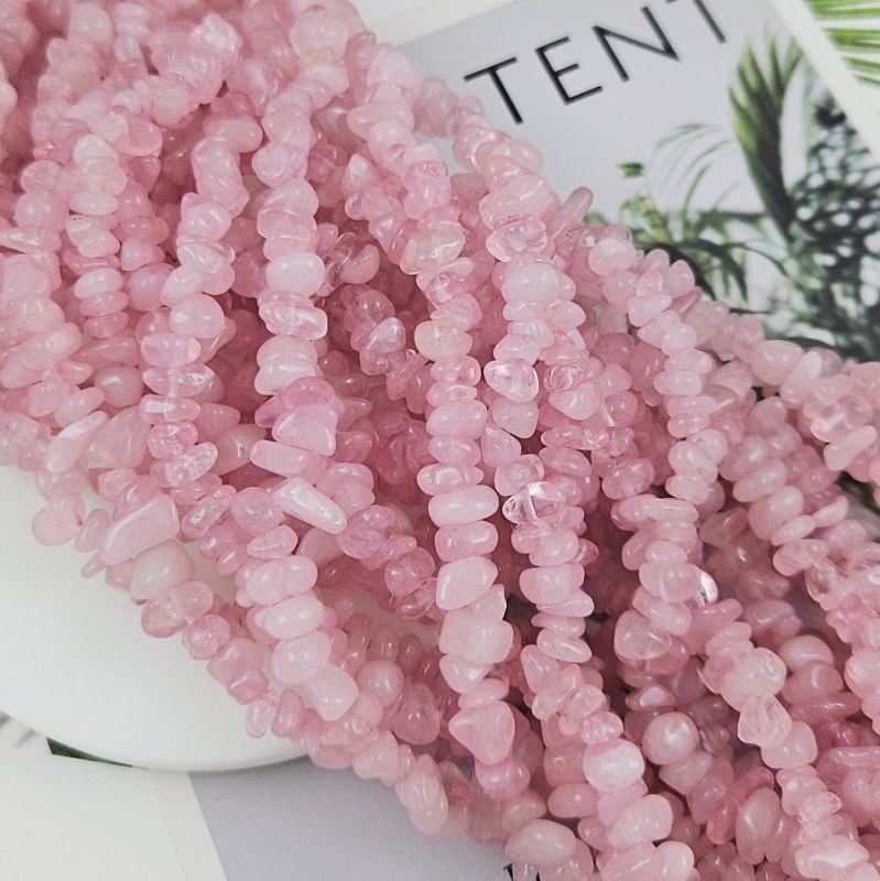 Нить 80 см Розовый кварц натуральный тонированный крошка 5-8 мм (5593) для бижутерии купить с доставкой по России | Интернет‑магазин Viva Beads
