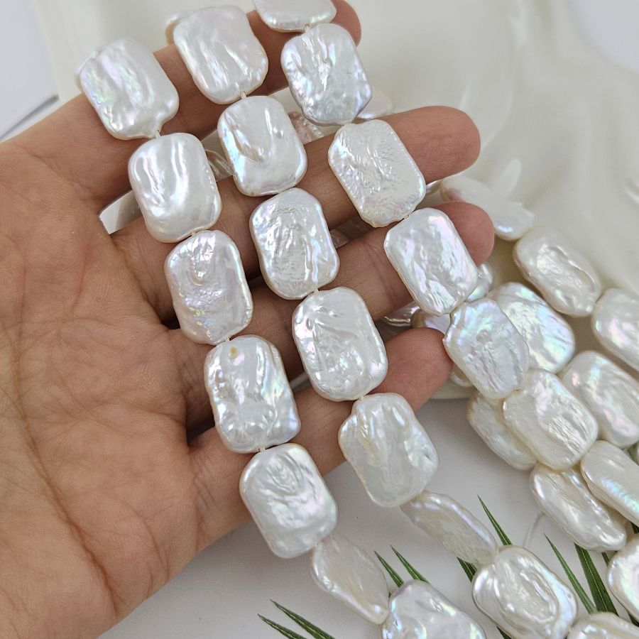 1 шт. Жемчуг натуральный барокко ок. 13-13.5х17-19.5 мм прямоугольник, АА, белый (1013) купить в #REGION_P# | Заказать в интернет-магазине Viva Beads
