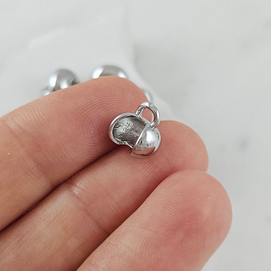 1 шт. Концевик зажимной 8.7х5.2 мм для шарика 4 - 4.5 мм, родиевое покрытие (10112-Р) купить в #REGION_P# | Заказать в интернет-магазине Viva Beads
