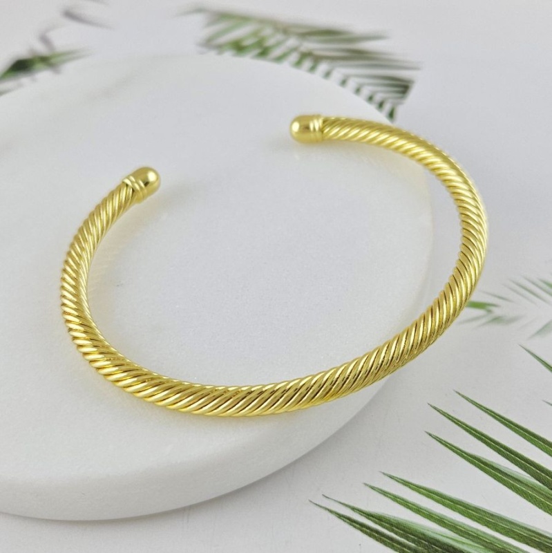 Браслет жесткий 67х57х4 мм, позолота 14К (10031-З) купить с доставкой по России | Интернет-магазин Viva Beads