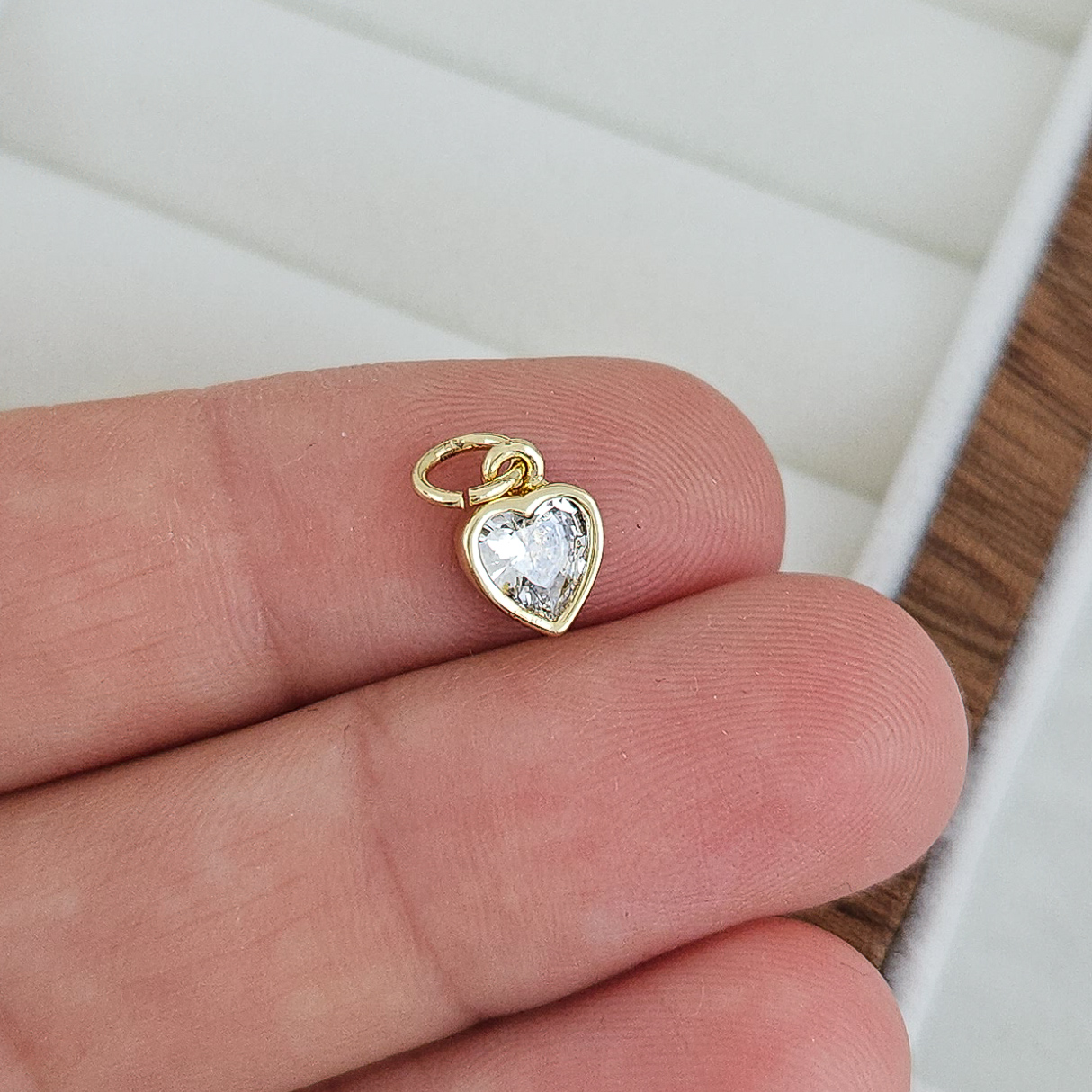 Подвеска Сердце 8.3х6.2 мм с фианитом, позолота 14К (10233-З) купить с доставкой по России | Интернет-магазин Viva Beads