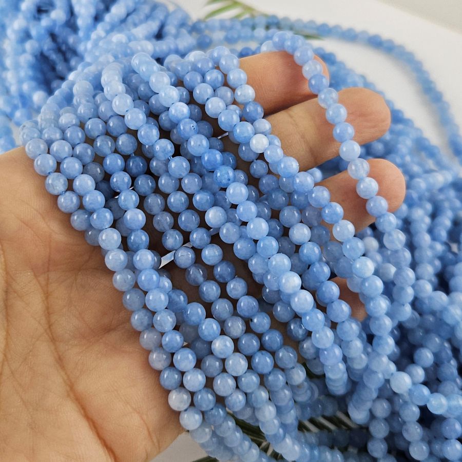 Нить 37 см Кварц тонированный ок. 4.5 мм гладкие бусины, голубой  (10026-4) купить в Воронеже | Заказать в интернет-магазине Viva Beads
