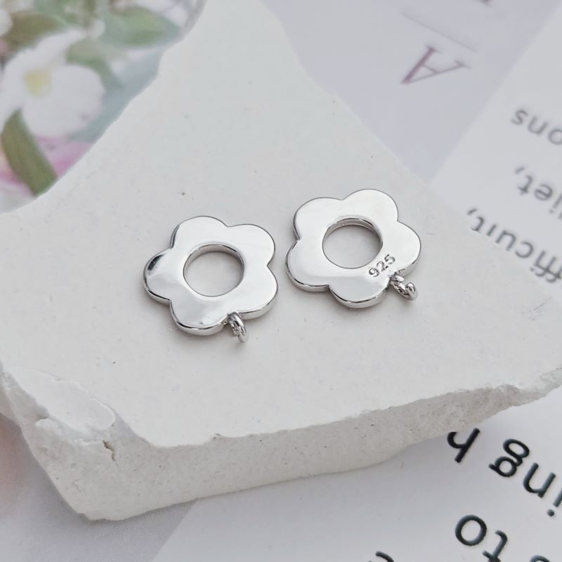 УЦЕНКА Бейл Цветок 13.5х11.8х1.1 мм родиевое покрытие (8727-Р-УЦ) купить в Воронеже | Заказать в интернет-магазине Viva Beads
