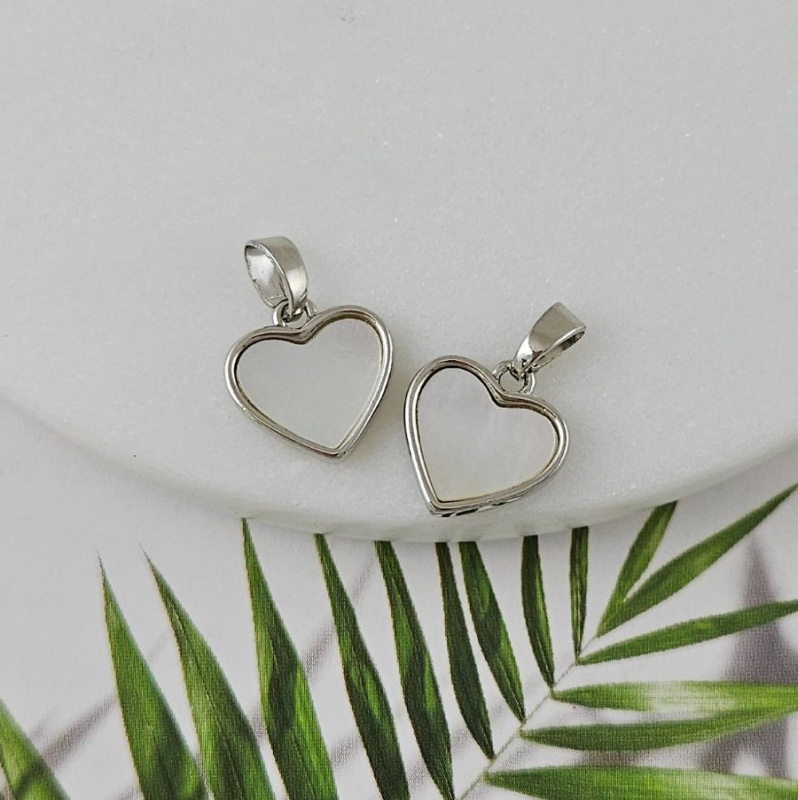 Подвеска Сердце 12х11.5 мм с перламутром, родиевое покрытие (7237-Р)